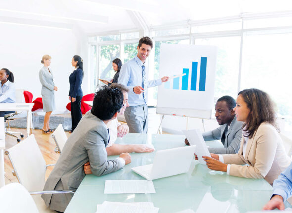 5 Key Benefits of Enrolling with the Top Training Companies in Dubai